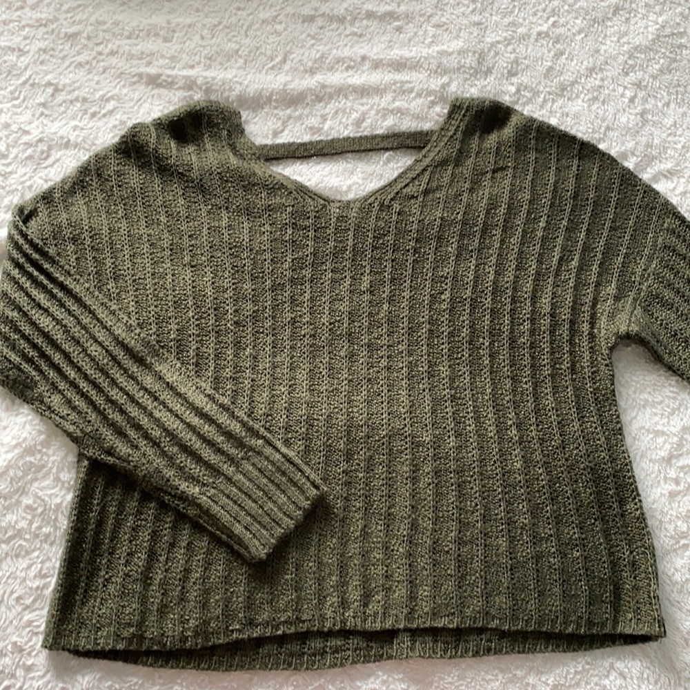 SO green knitted top